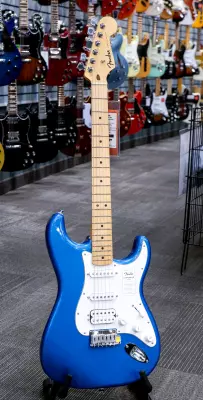 Fender - Standard Stratocaster HSS, Maple Fingerboard with White Pickguard - Aqua Marine Metallic 4